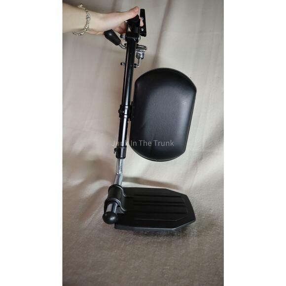 Elevating Wheelchair Leg Rest - Picture 6 of 6